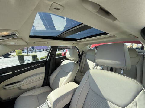 2023 Chrysler 300 Touring L