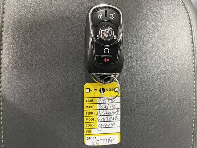 2023 Buick Enclave Essence