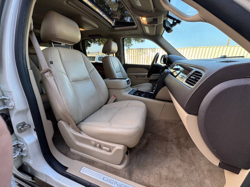 2012 GMC Yukon XL Denali