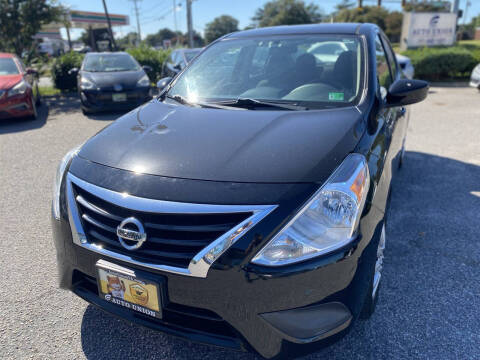 2018 Nissan Versa S Plus