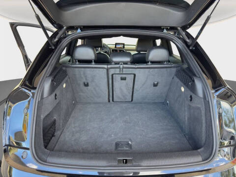 2017 Audi Q3 2.0T Premium