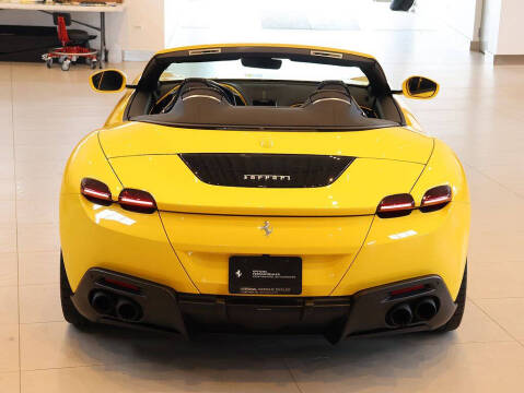 2025 Ferrari Roma Spider