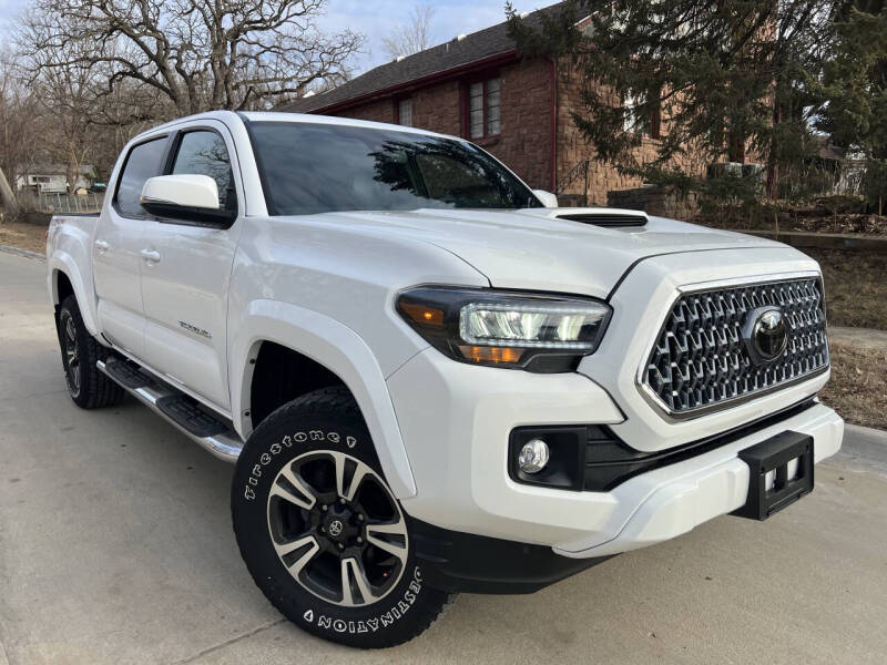 2018 Toyota Tacoma for sale at Elite Motors in Bellevue NE