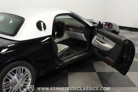 2002 Ford Thunderbird Neiman Marcus Edition