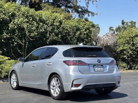 2014 Lexus CT 200h