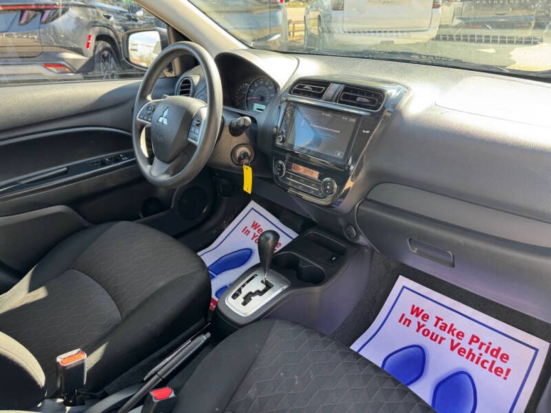 2024 Mitsubishi Mirage ES