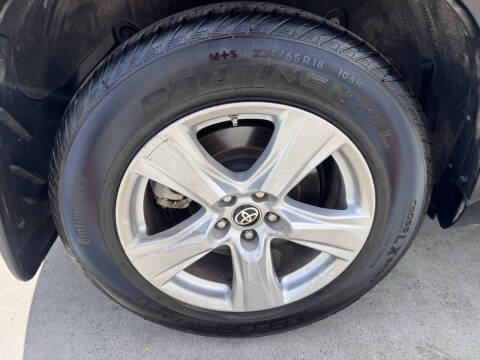 2021 Toyota Highlander L