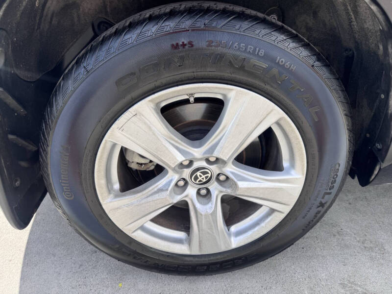 2021 Toyota Highlander L