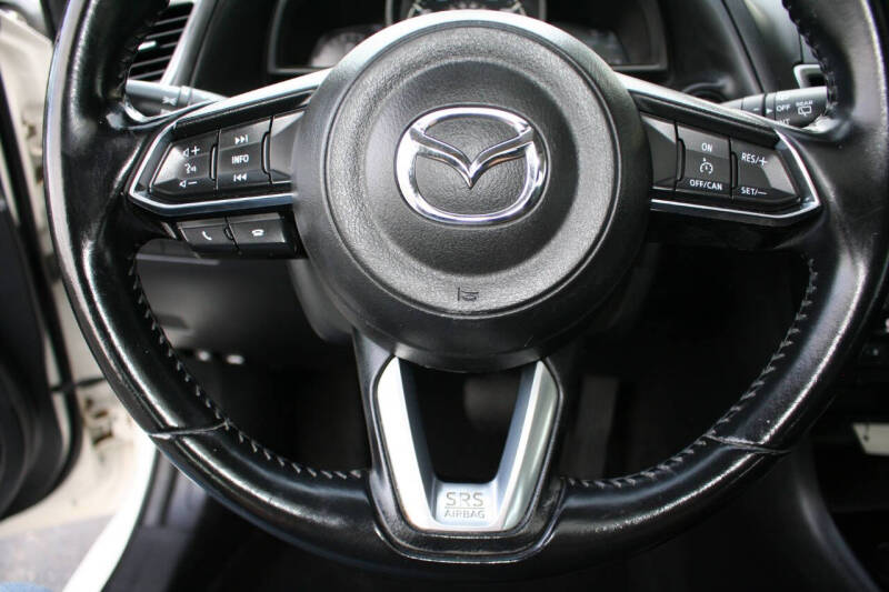 2018 Mazda MAZDA3 Touring