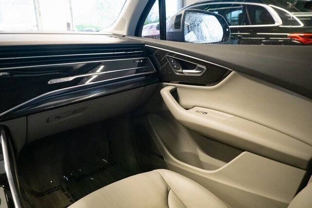 2021 Audi Q7 quattro Premium Plus 55 TFSI