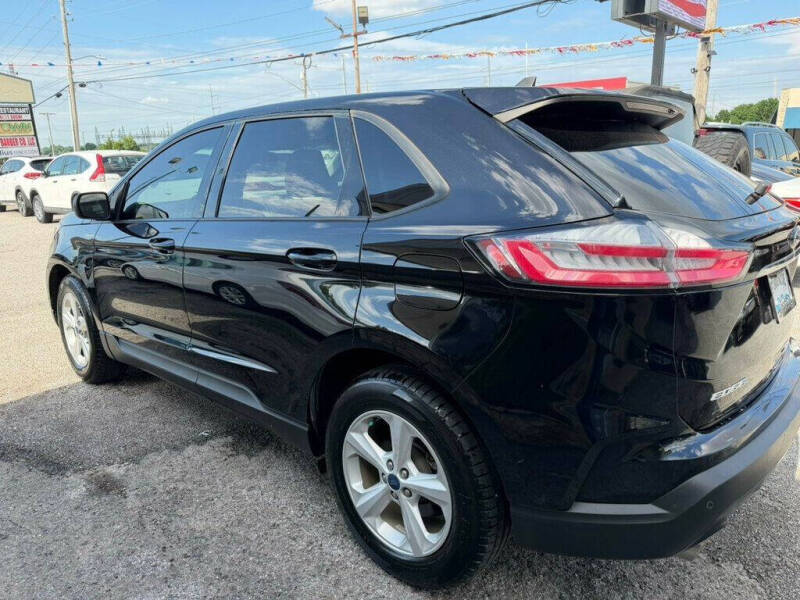 2020 Ford Edge SE