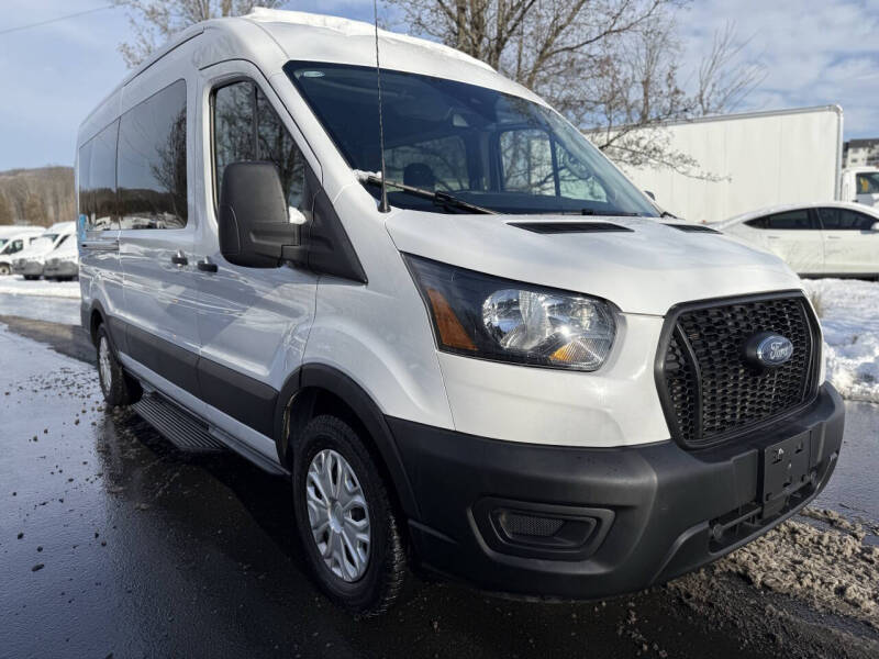 2023 Ford Transit Passenger Van XLT's photo