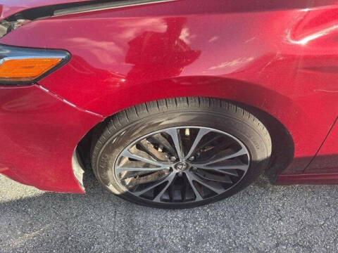 2018 Toyota Camry SE