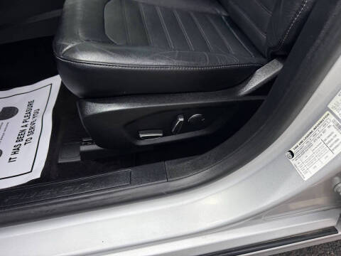 2017 Ford Fusion Energi SE Luxury