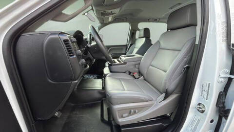 2025 Chevrolet Silverado 5500HD