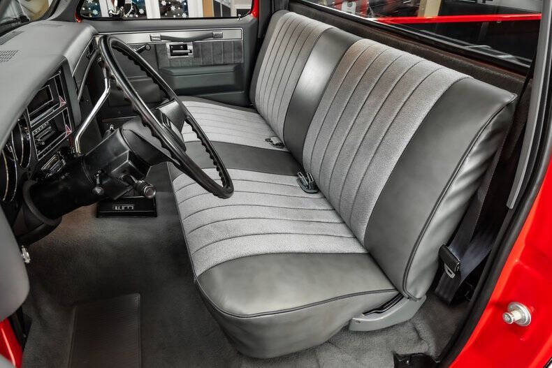 1987 Chevrolet R/V 10 Series