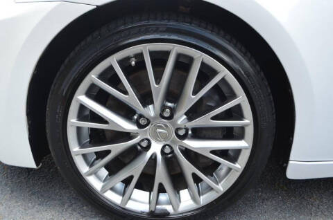2016 Lexus IS 200t