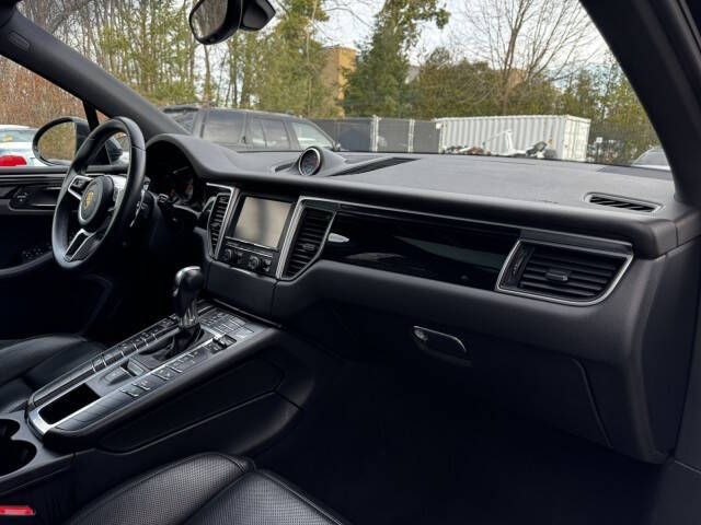 2016 Porsche Macan S