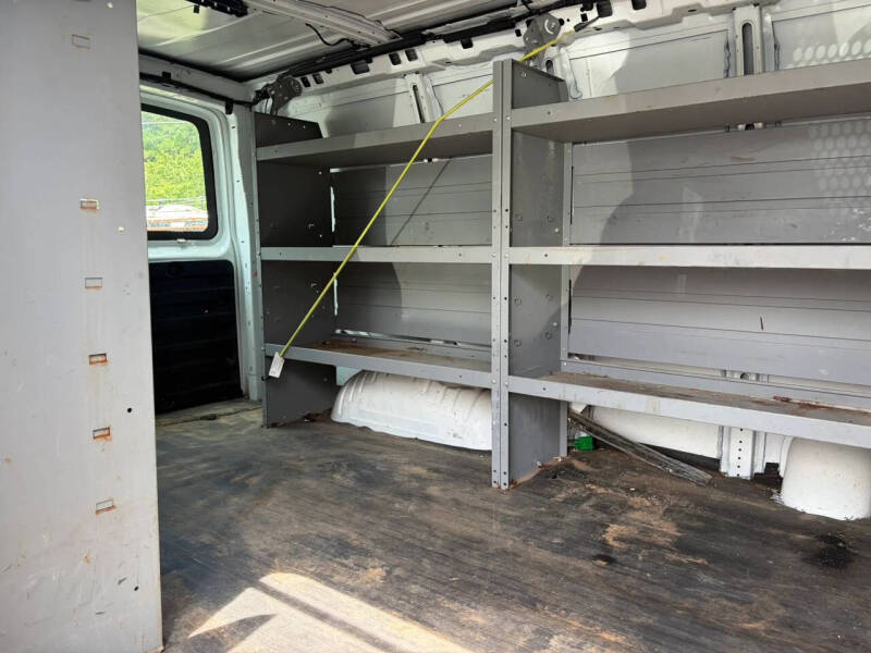 2019 Chevrolet Express 2500