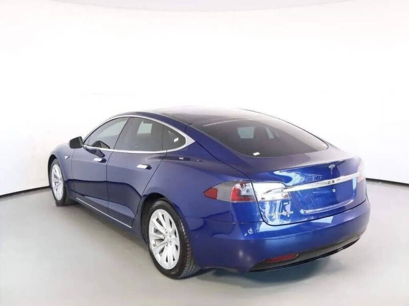 2015 Tesla Model S