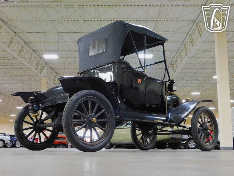 1914 Ford Model T
