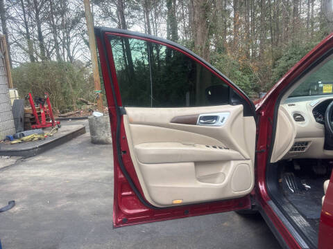 2020 Nissan Pathfinder Platinum