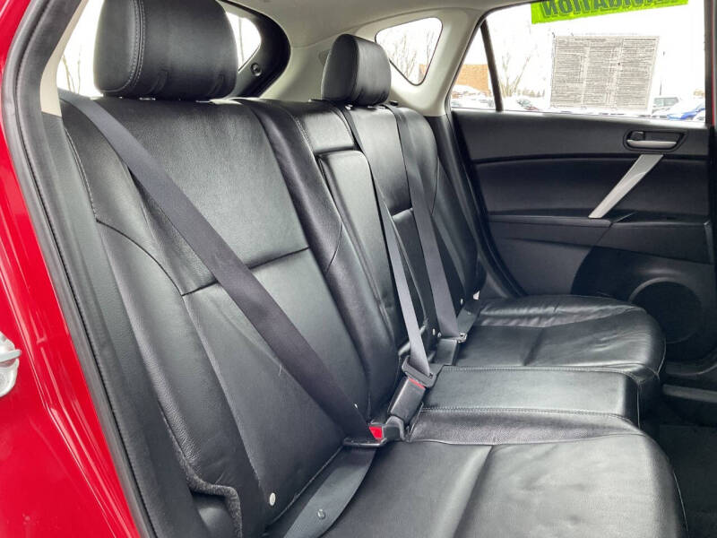 2013 Mazda MAZDA3 i Grand Touring