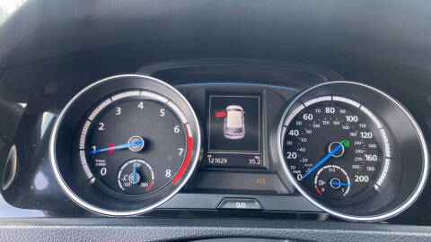 2016 Volkswagen Golf R