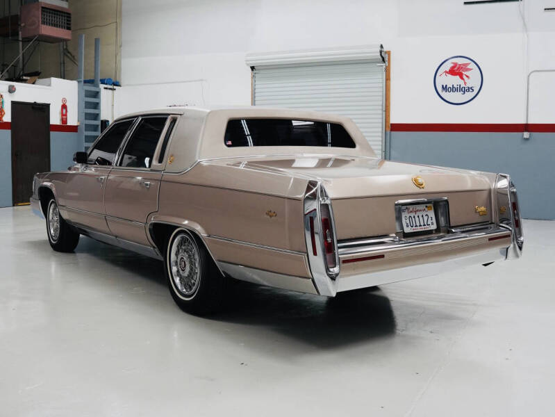 1990 Cadillac Brougham