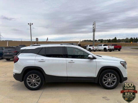 2024 GMC Terrain SLT