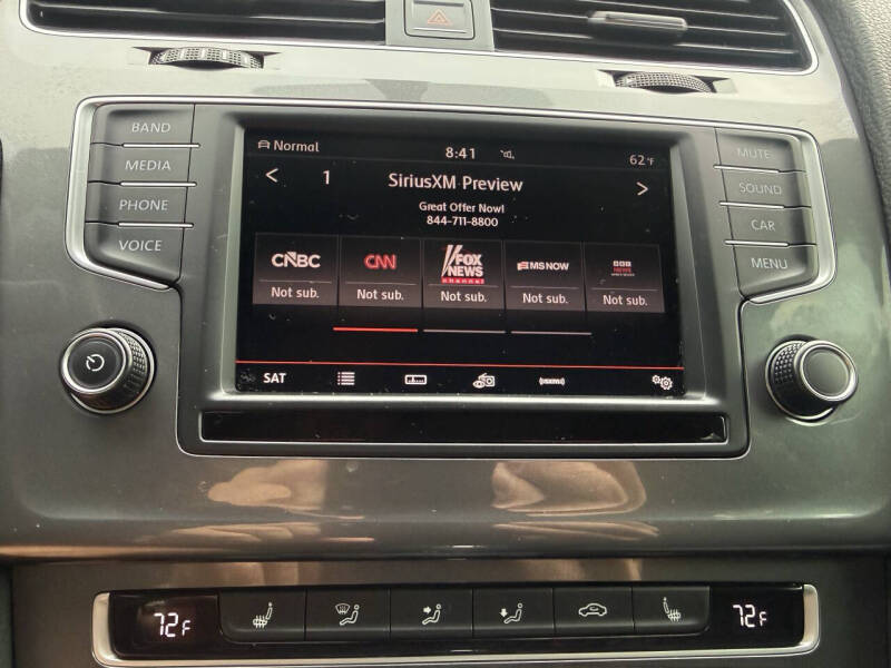 2016 Volkswagen e-Golf SE