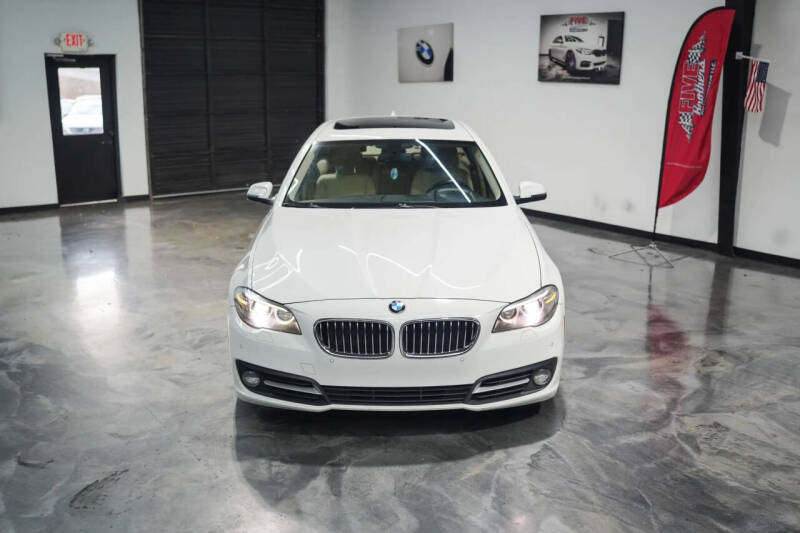 2015 BMW 5 Series 528i