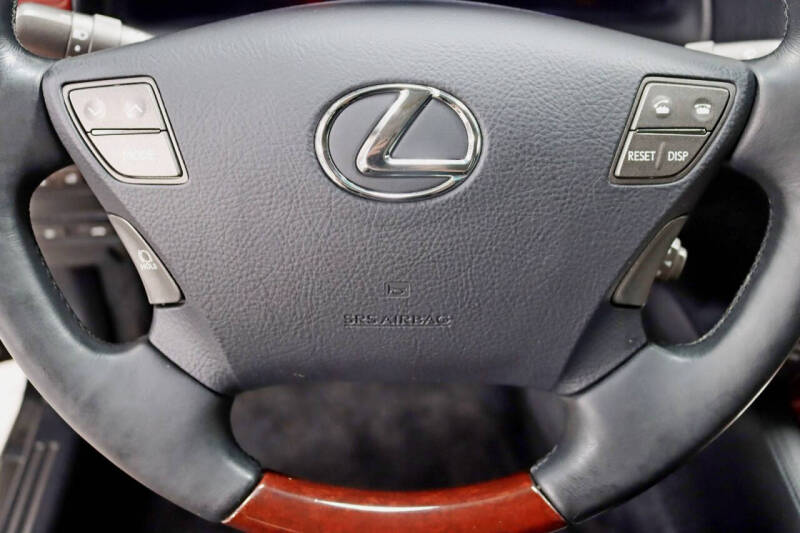 2007 Lexus LS 460