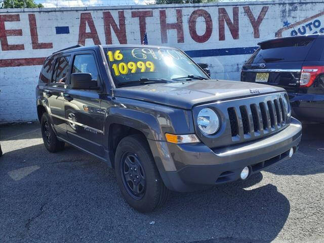 2016 Jeep Patriot for sale at MICHAEL ANTHONY AUTO SALES in Plainfield NJ