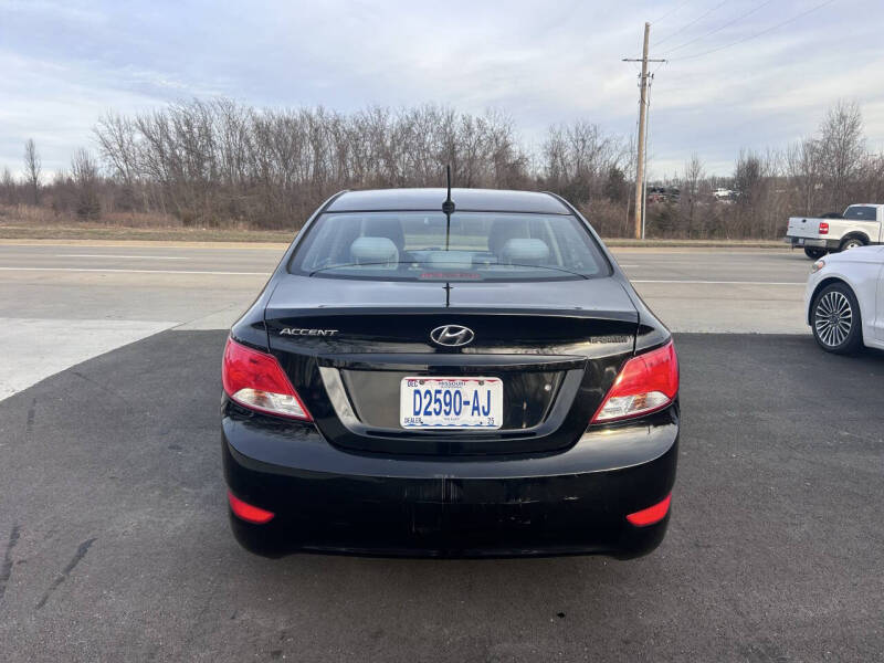 2017 Hyundai Accent SE