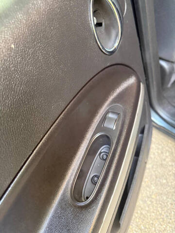 2011 Chevrolet HHR LT