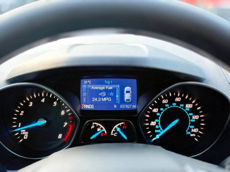 2015 Ford Escape S
