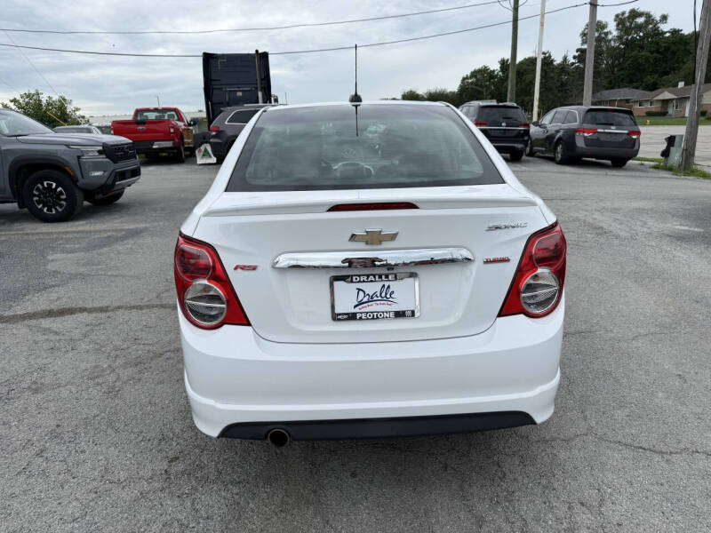 2016 Chevrolet Sonic RS Auto