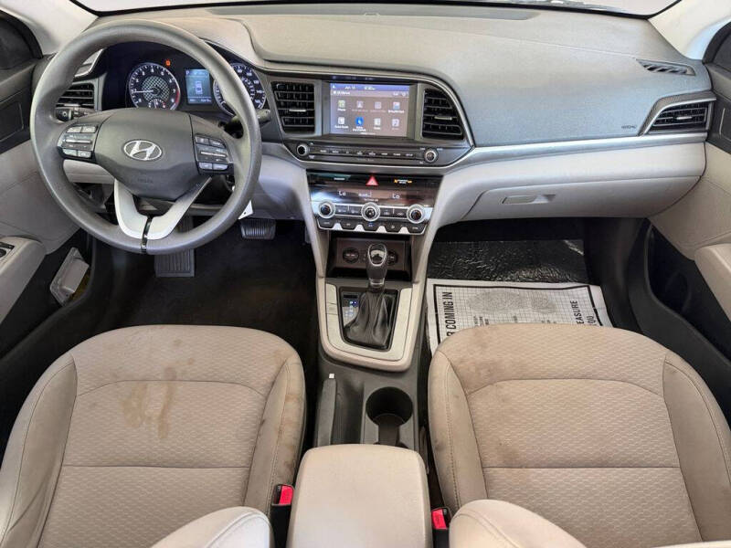 2020 Hyundai Elantra
