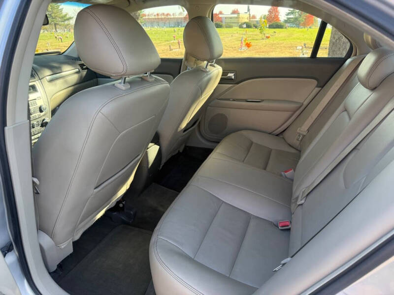 2012 Ford Fusion SEL