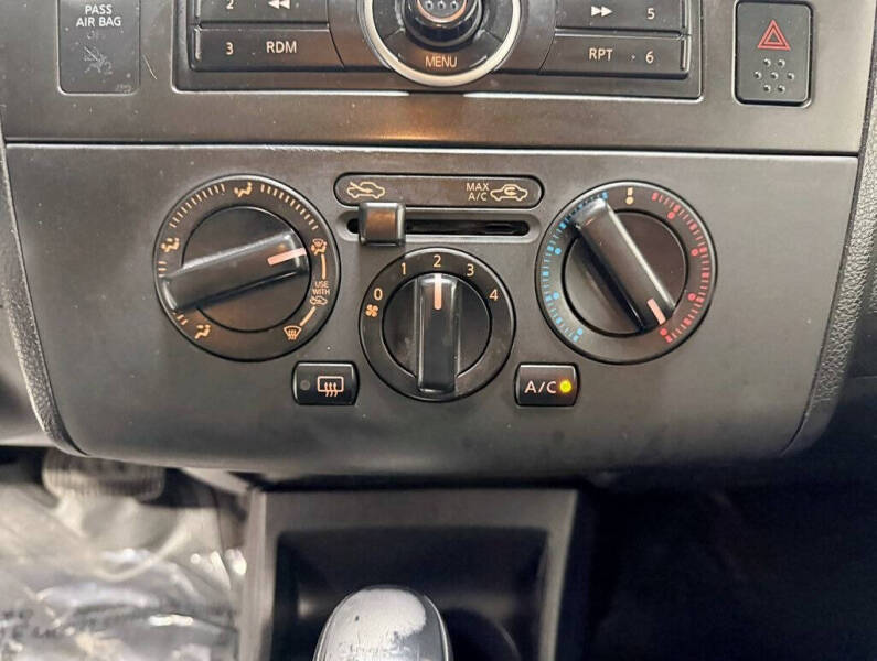 2008 Nissan Versa 1.8 S