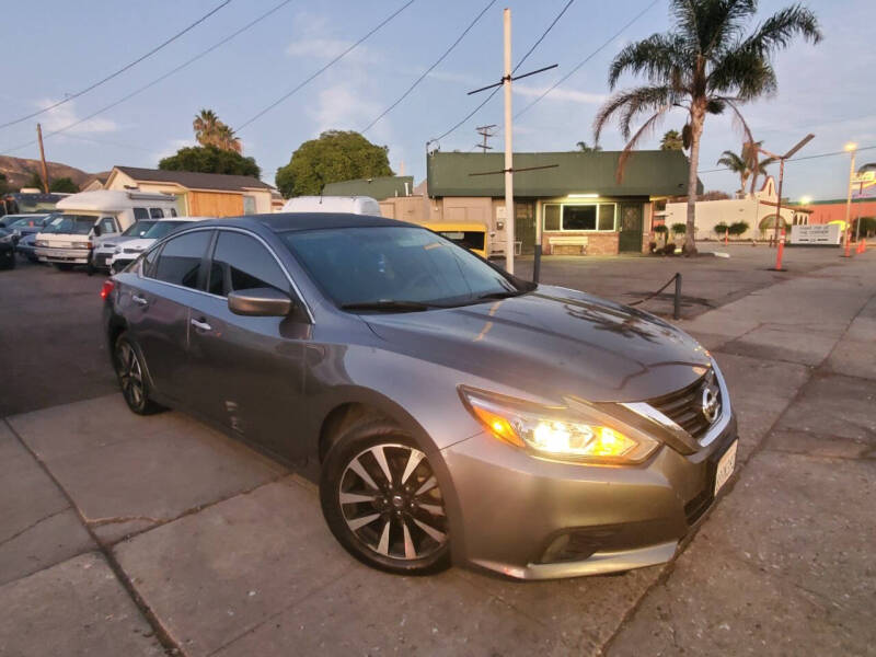 2018 Nissan Altima for sale at Nueva Italia Motors in Ventura CA