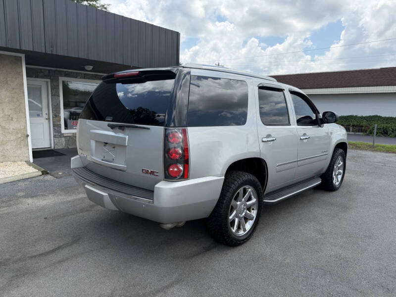 2011 GMC Yukon Denali