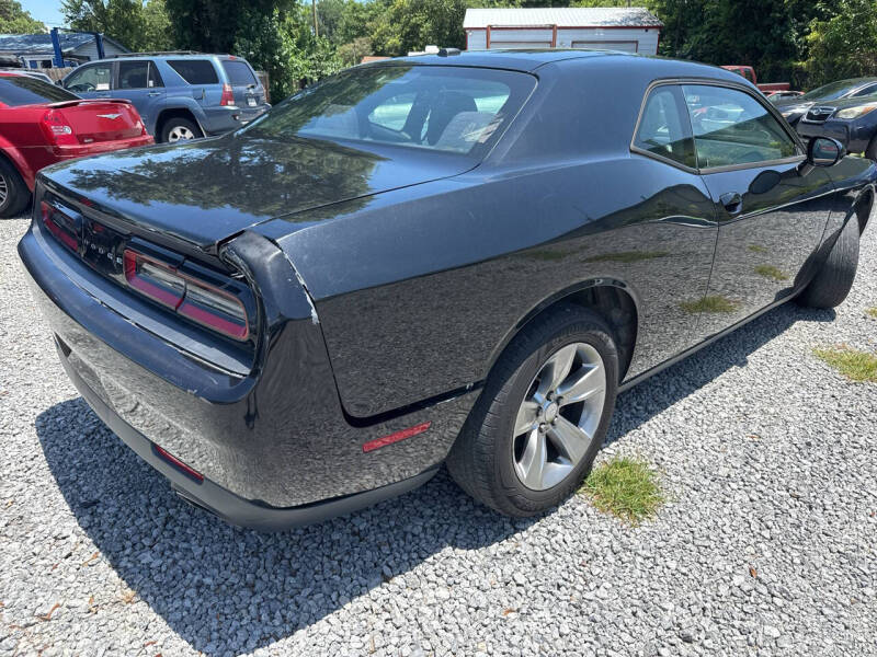2015 Dodge Challenger SXT