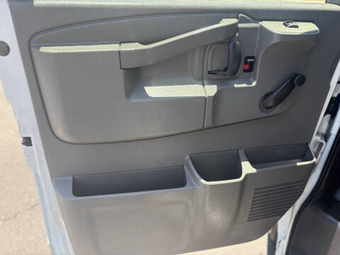 2016 Chevrolet Express 2500