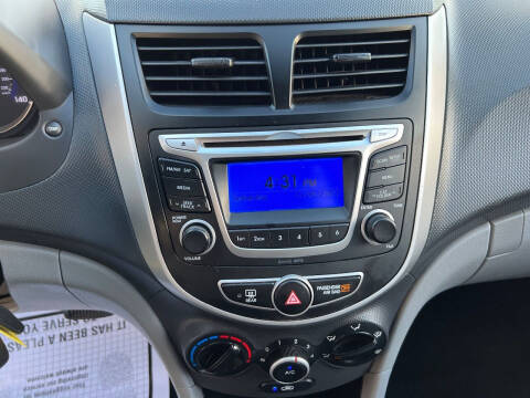 2014 Hyundai Accent GS