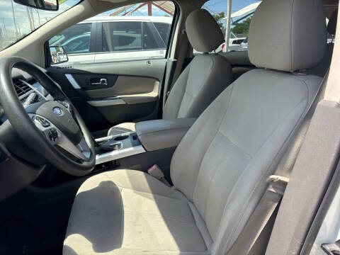 2013 Ford Edge SE