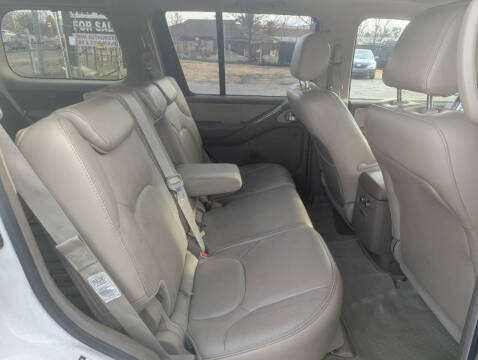 2006 Nissan Pathfinder SE