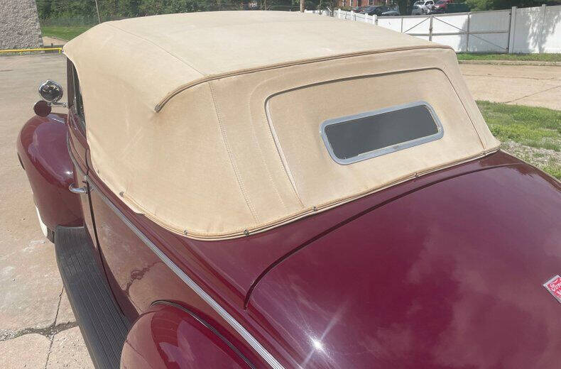 1940 Ford Deluxe