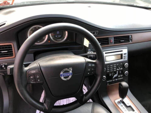 2010 Volvo XC70 3.2